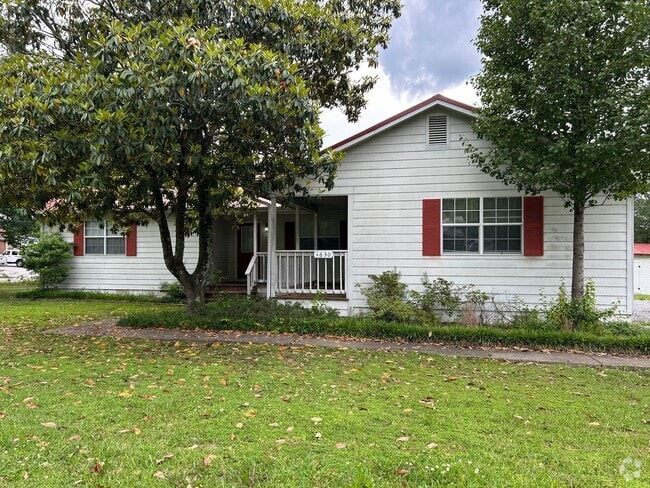 Building Photo - 1630 Walden Dr Rental