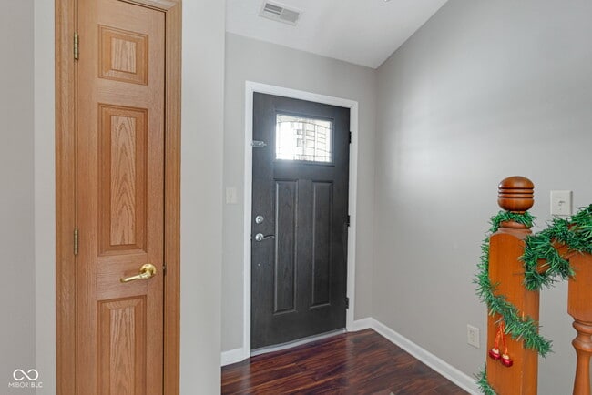 Photo - 6318 Pickwick Ct