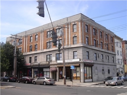 2260 Fairfield Ave - 2260 Fairfield Ave Apartments