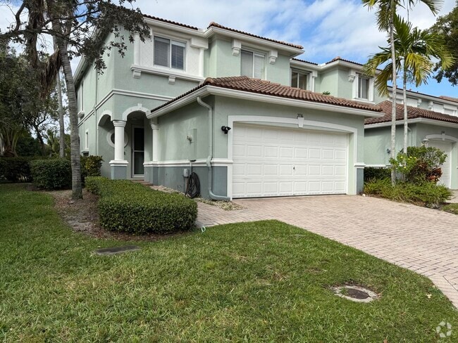 Building Photo - 2136 Oakmont Dr Rental