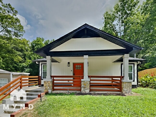 Building Photo - 963 Sims Ave NW