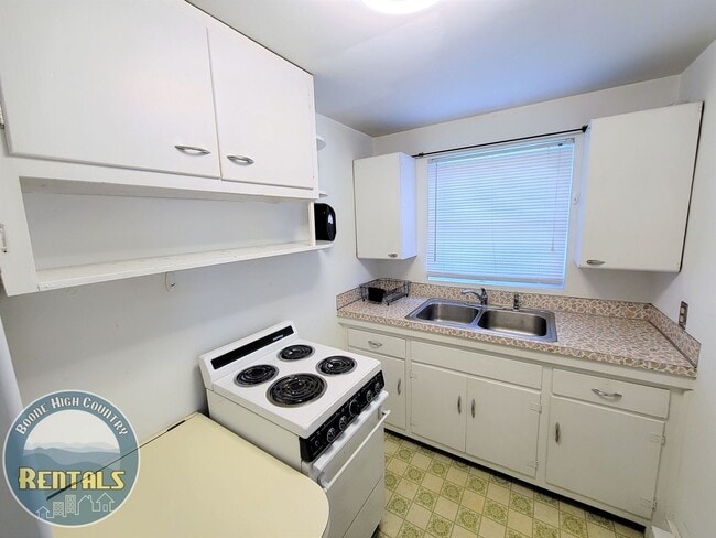 Photo - 915 Blowing Rock Rd Unit 915 Blowing Rock Road Upper