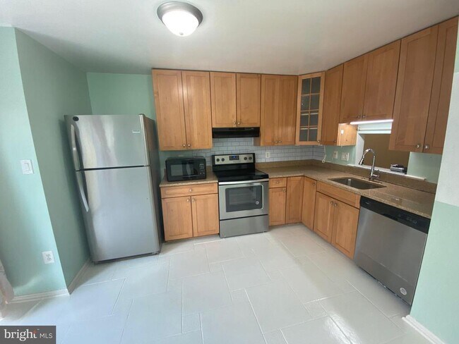 Photo - 5512 Cheshire Meadows Way