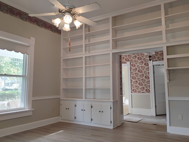 504 N Newsom St Unidad MAIN