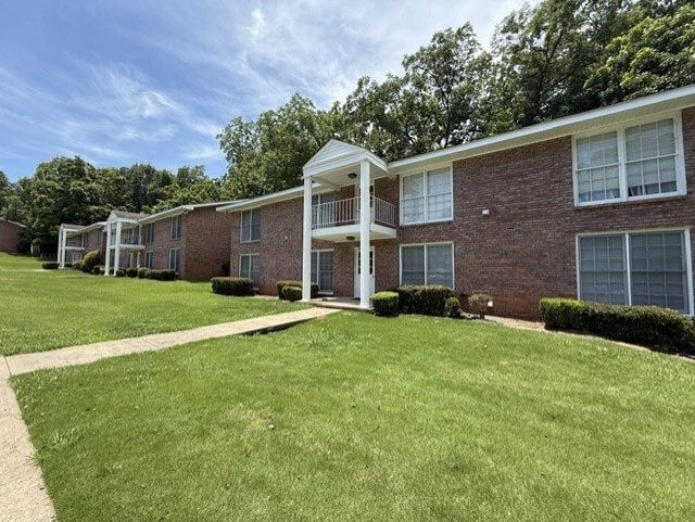 Colonial Arms Apartments
