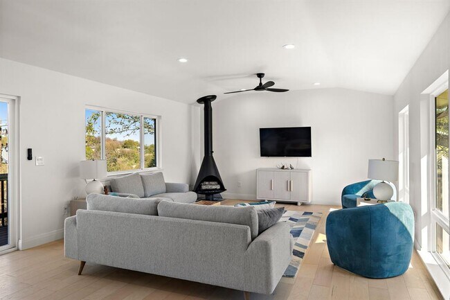 Photo - 6110 Hylawn Dr