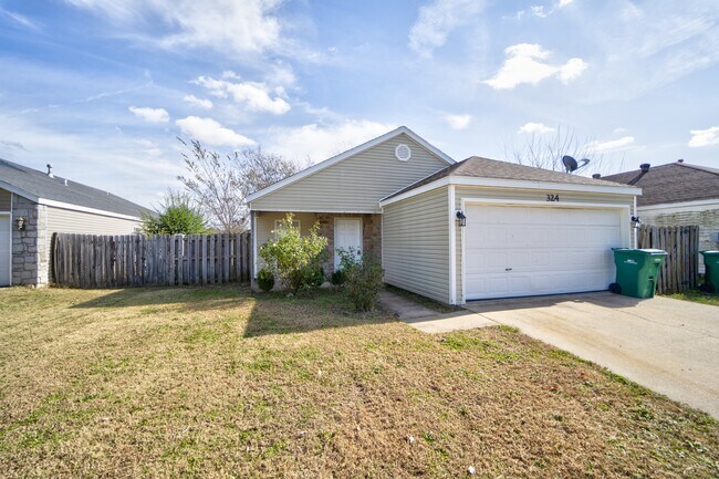 Photo - 324 Grant Springs Dr