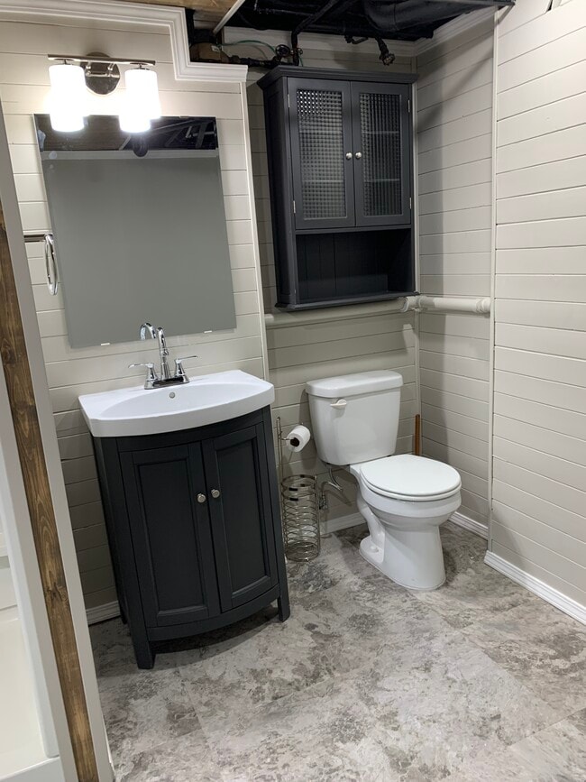 Photo - 4905 Cresthaven Dr