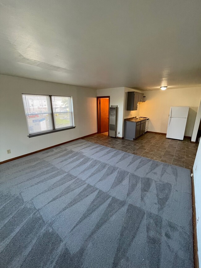 Photo - 4611 W National Ave