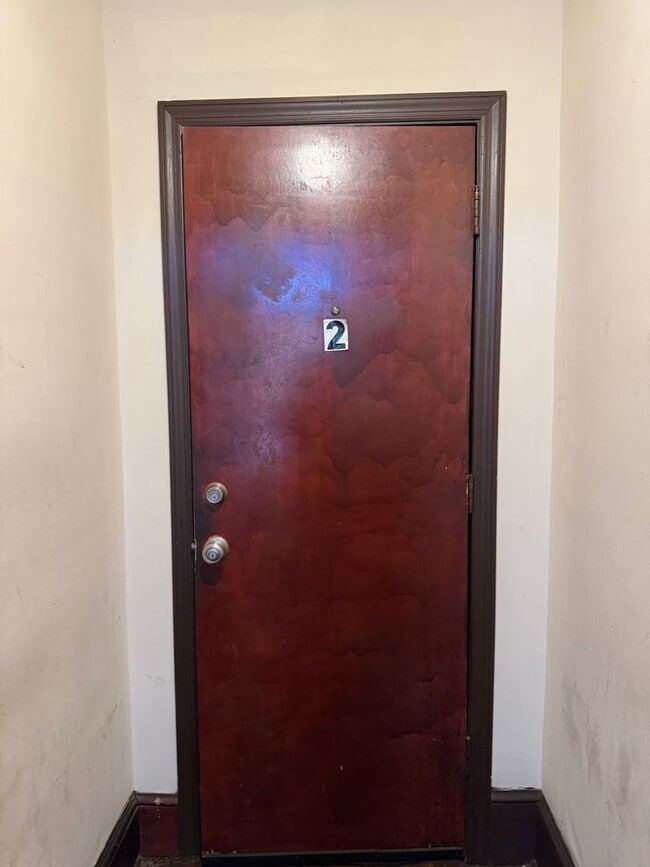 Photo - 556 Salem Ave Unit 2F