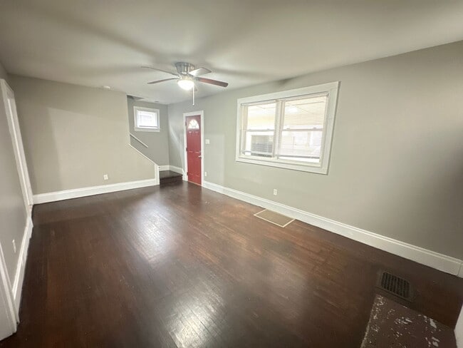 Photo - 438 E 16th Ave