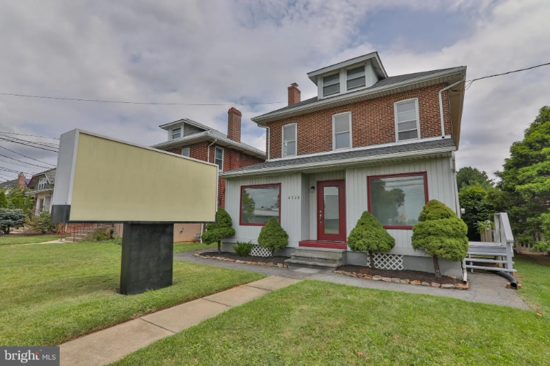 Photo - 4728 Hamilton Blvd