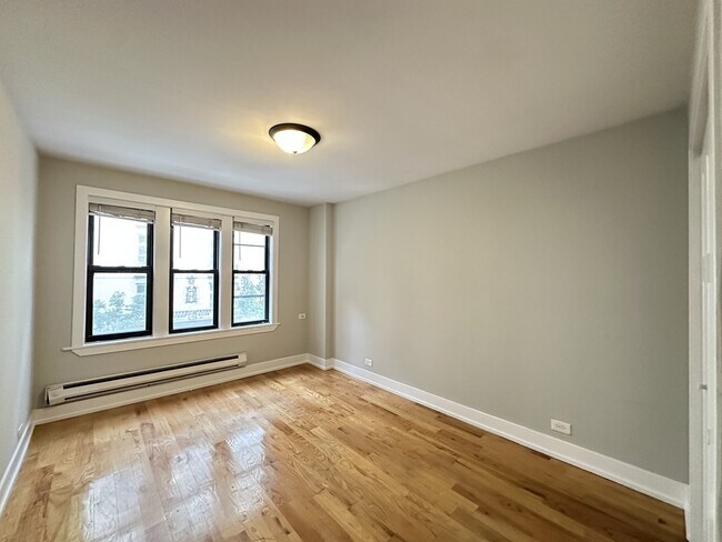 Photo - 551 W Roscoe St Unit 310