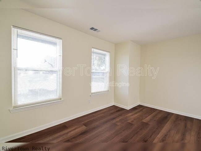 Photo - 277 S Mt Pleasant Rd