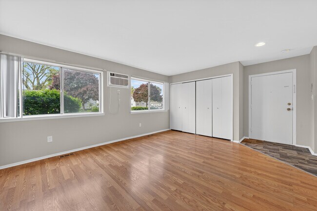 1771 E Woodward Heights Blvd