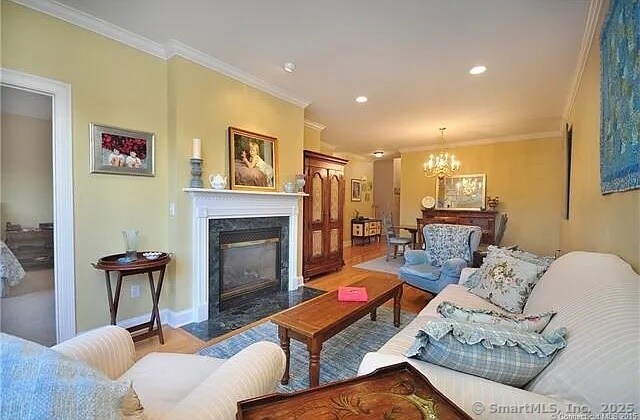 Photo - 33 Bradford Walk Unit 33