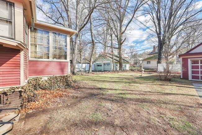 Photo - 65 Firglade Ave Unit 65 Firglade Avenue,  2