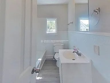 Photo - 110 Albany St