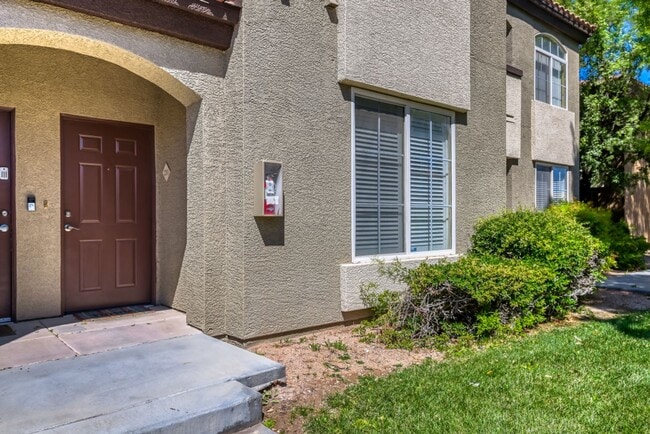 Photo - Stylish 3-Bedroom Guard-Gated Condo Near the Las Vegas Strip