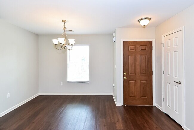 Photo - 4085 Colton Dr