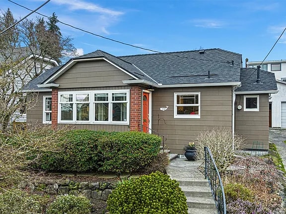 Building Photo - 538 NE 81st St