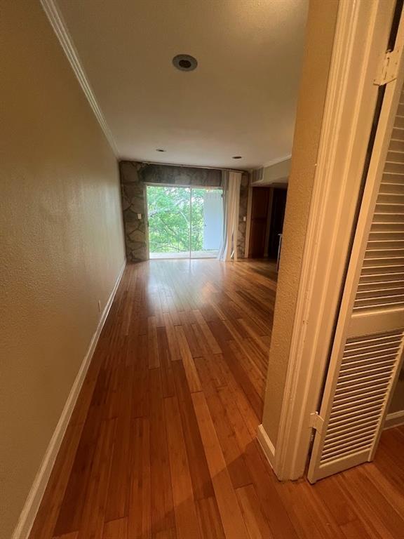 Photo - 2704 San Pedro St Unidad 12