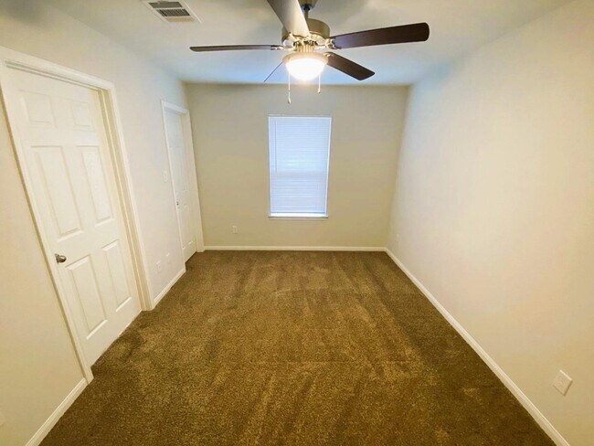 Photo - 8005 Talton St