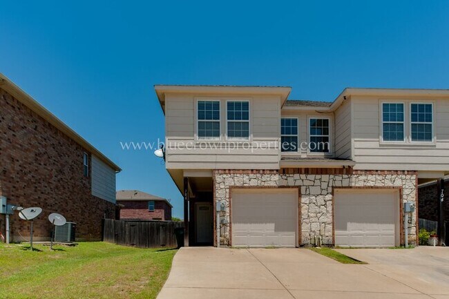 Photo - 706 Parkplace Ridge
