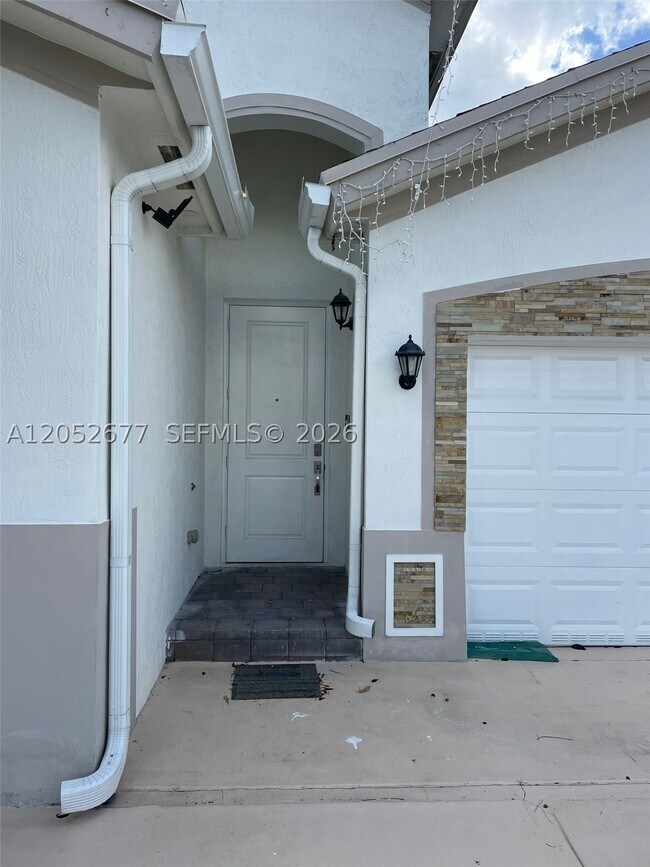 Building Photo - 27583 SW 133rd Ave Unit 1