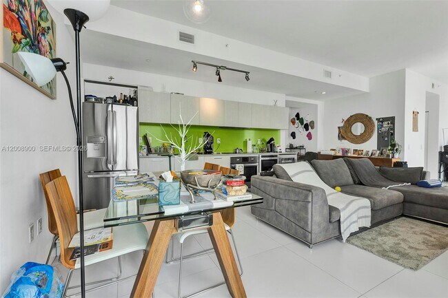 Photo - 501 NE 31st St Unit 4305