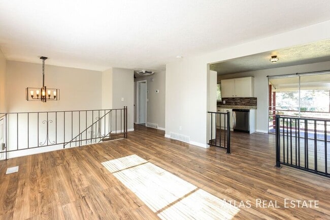 Photo - 3748 W Lewisport Dr