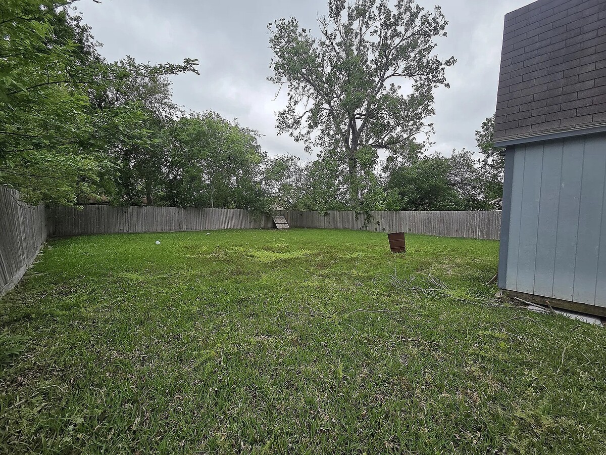 Photo - 3000 2nd Ave N