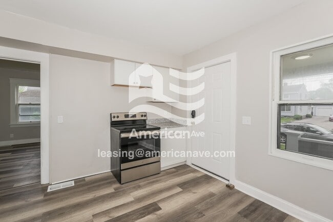 Photo - 1026 Brownell Ave