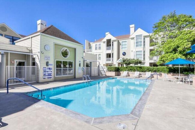 Photo - Serene & Pristine: 3 Bedroom, 3 Bath Bi-Level Condominium available in Central San Jose Location
