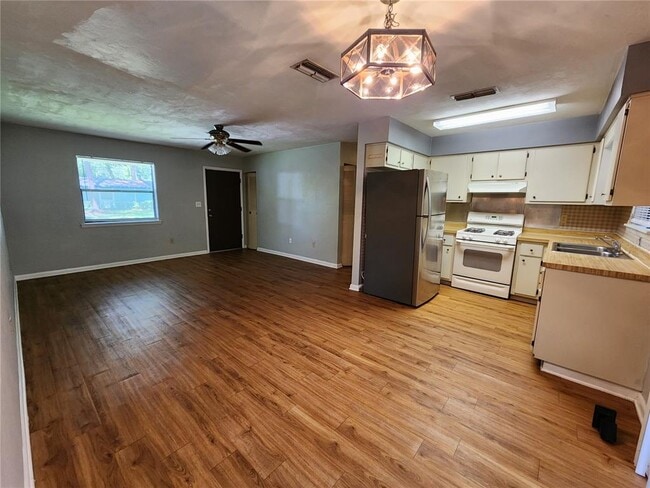 Photo - 4711 NW 27th Terrace