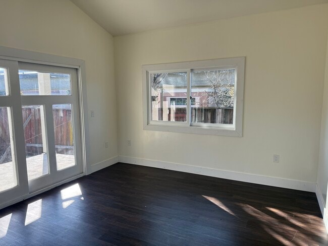 Photo - 313 Coronado St