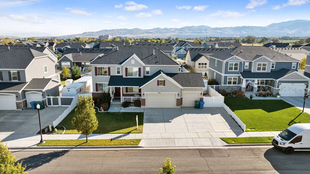 Photo - 3859 W Young Lucerne Cir (Riverton, UT)