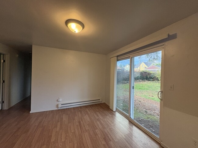 Photo - 1838 10th Ave SE