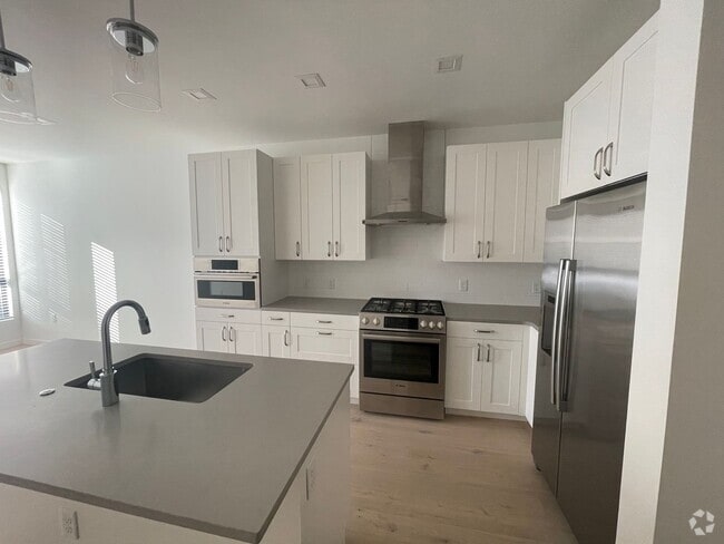 Building Photo - Stylish-Sophisticated-LoHi Living on the "... Unit 303 Rental