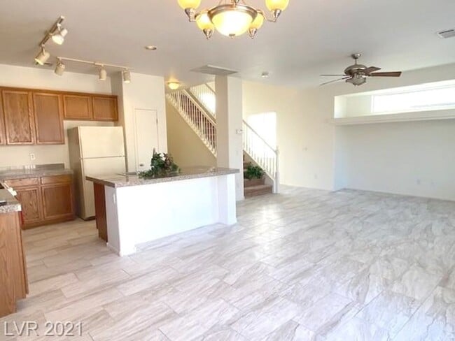 Photo - Available For Viewing October 20, 2025. Ga...