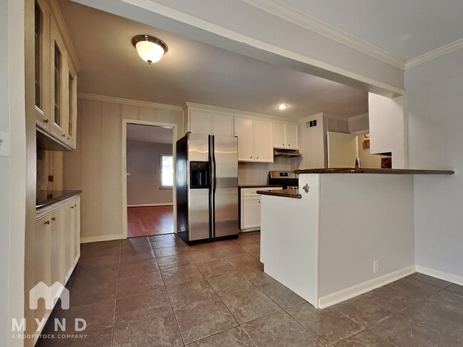 Photo - 7519 Schiller St