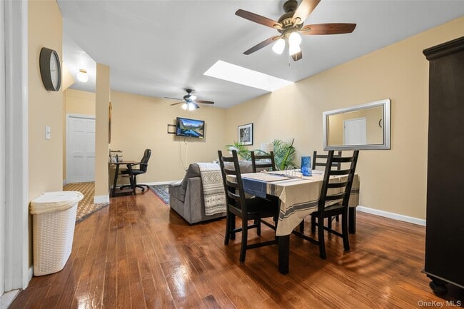 Photo - 611 Linwood St Unit 2nd Fl