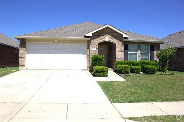 Building Photo - 12737 Cedar Hollow Dr Rental