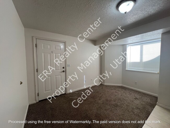 Photo - 461 E Cobblecreek Dr Unit B