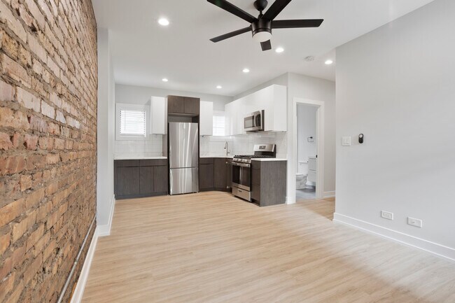 Photo - 7740 N Eastlake Terrace Unit 1W