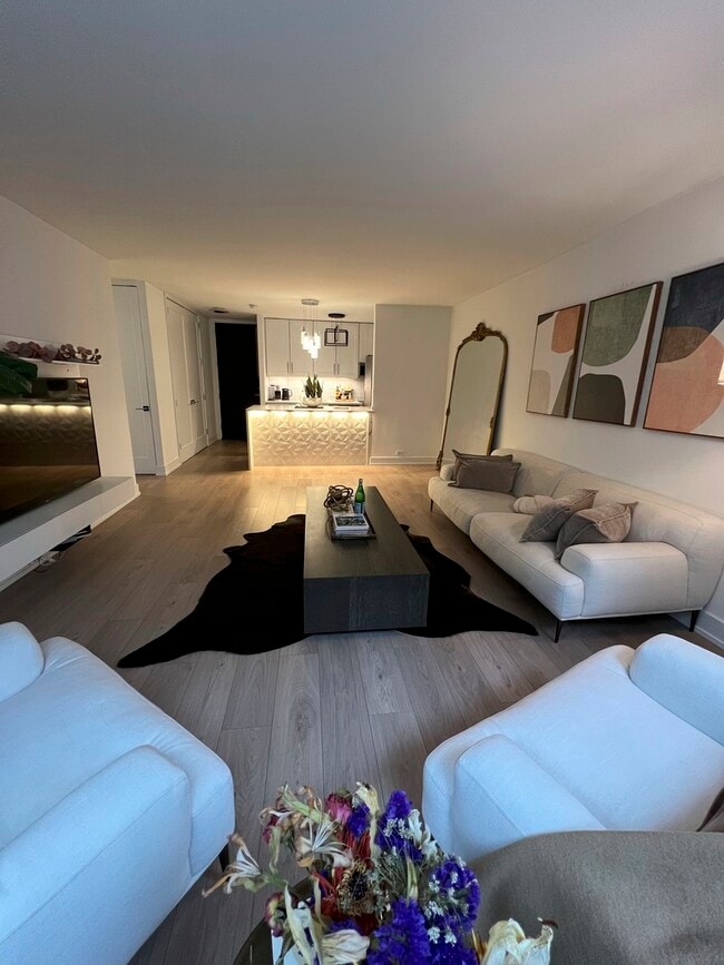 Photo - 535 N Michigan Ave