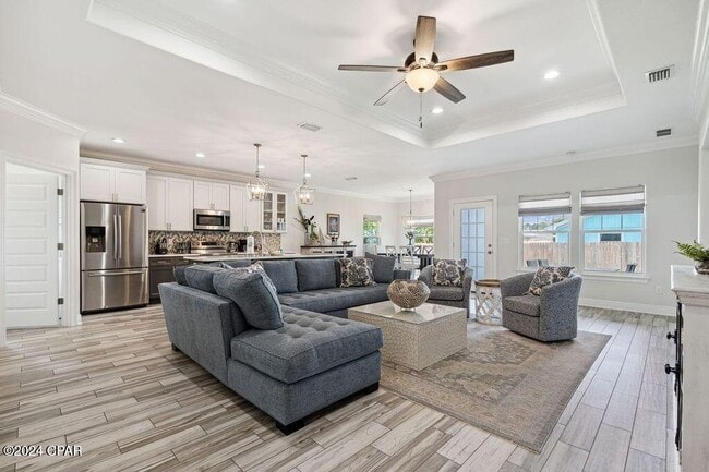 Photo - 4009 Silver Sands Rd