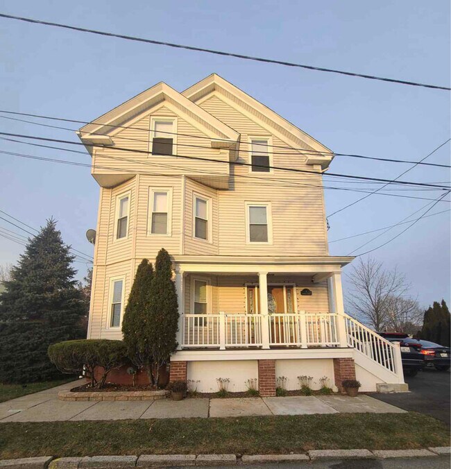8 Seymour Ave Rental Brown University OffCampus Housing Search