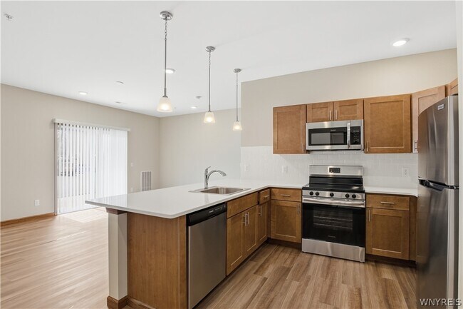 Photo - 1130 Orchard Park Rd