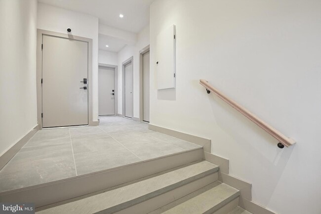 Photo - 1329 Connecticut Ave NW